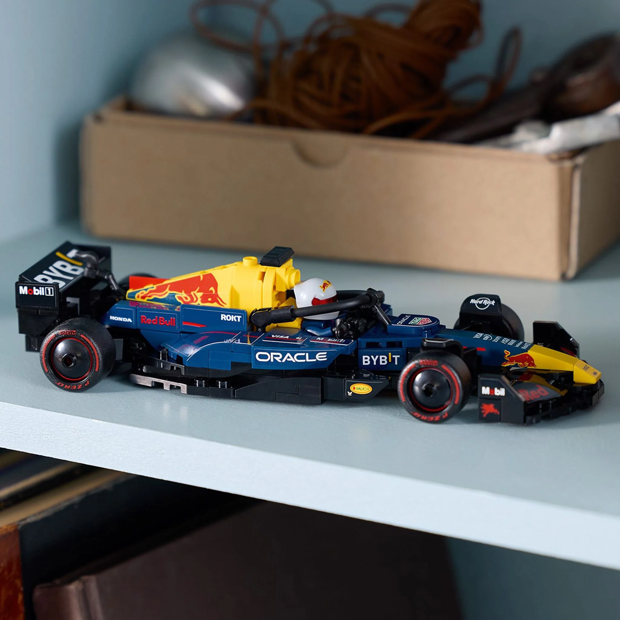 Miniature 4